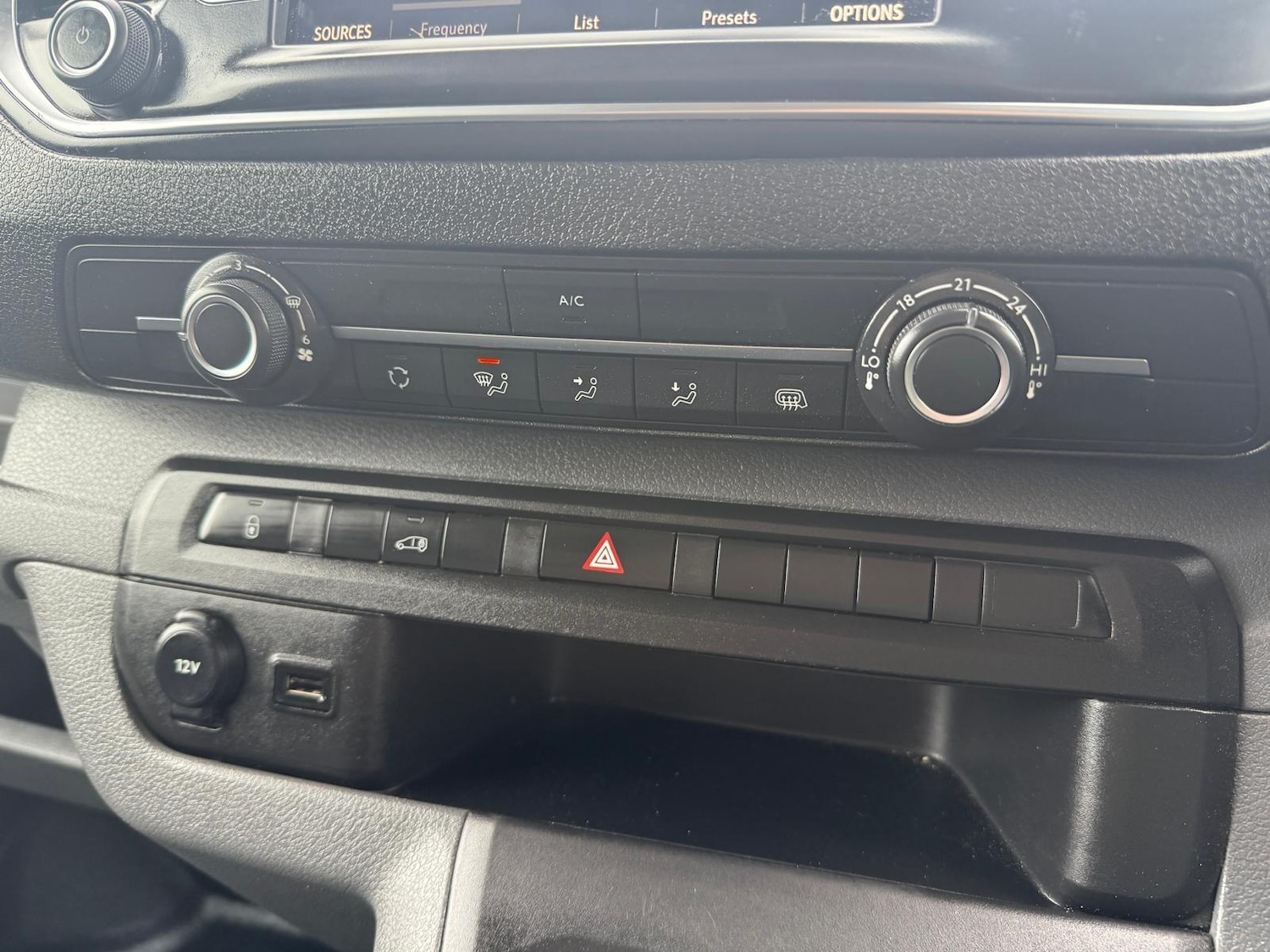 Used Vauxhall Vivaro for sale - 78048041: Photo 22