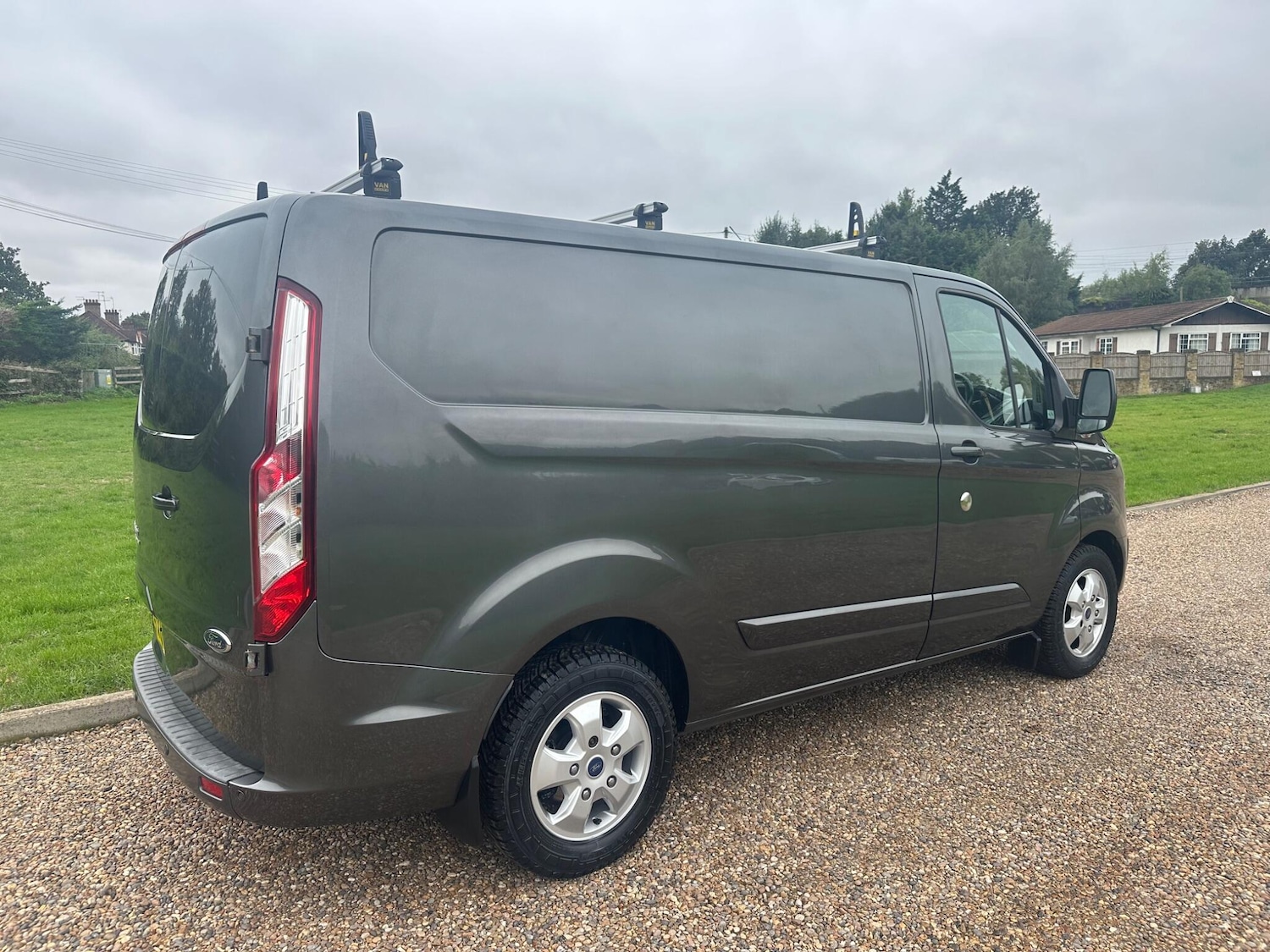 Used Ford Transit Custom 2017 for sale - 75991439: Photo 9