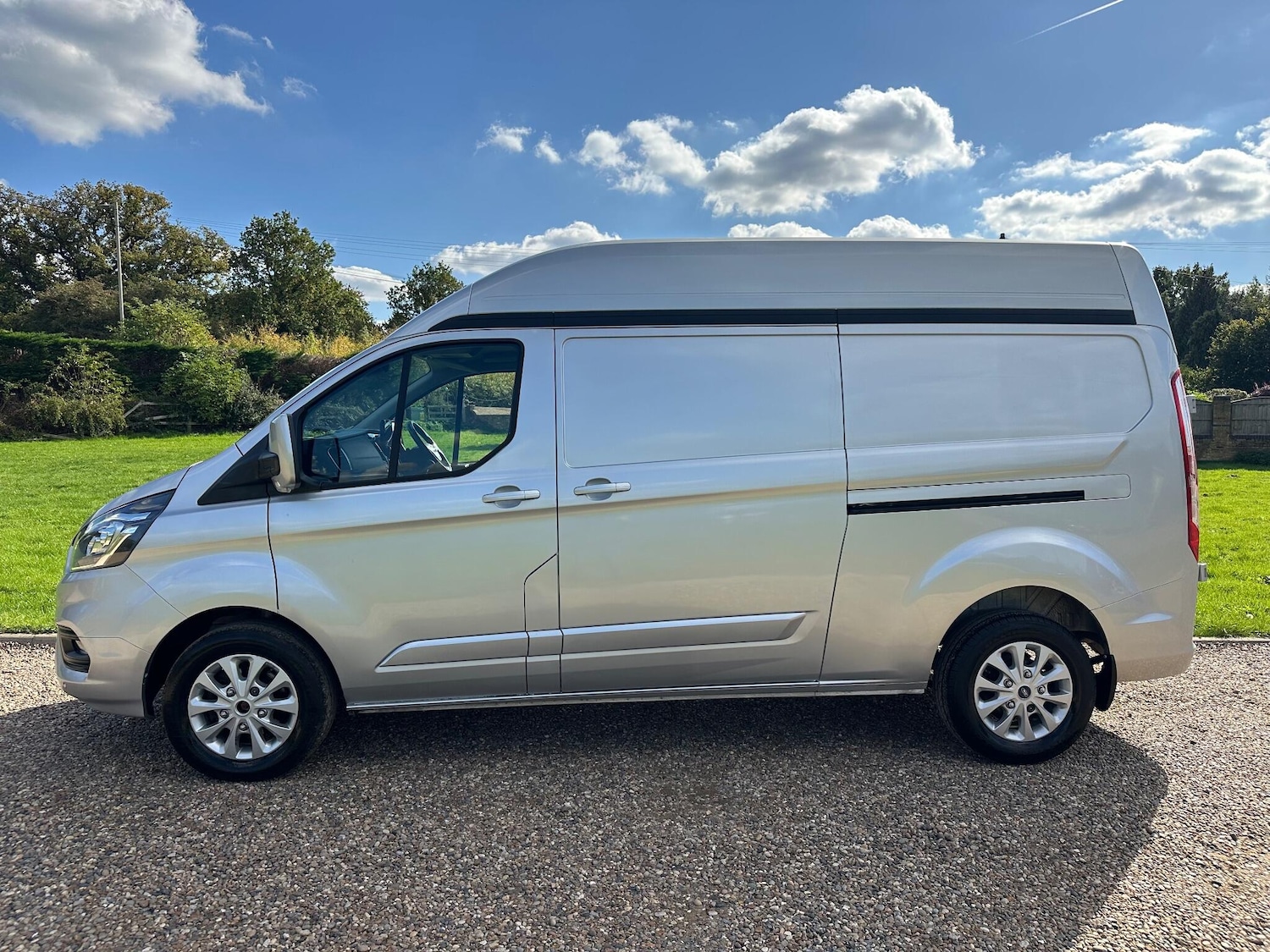 Used Ford Transit Custom 2021 for sale - 76122871: Photo 2
