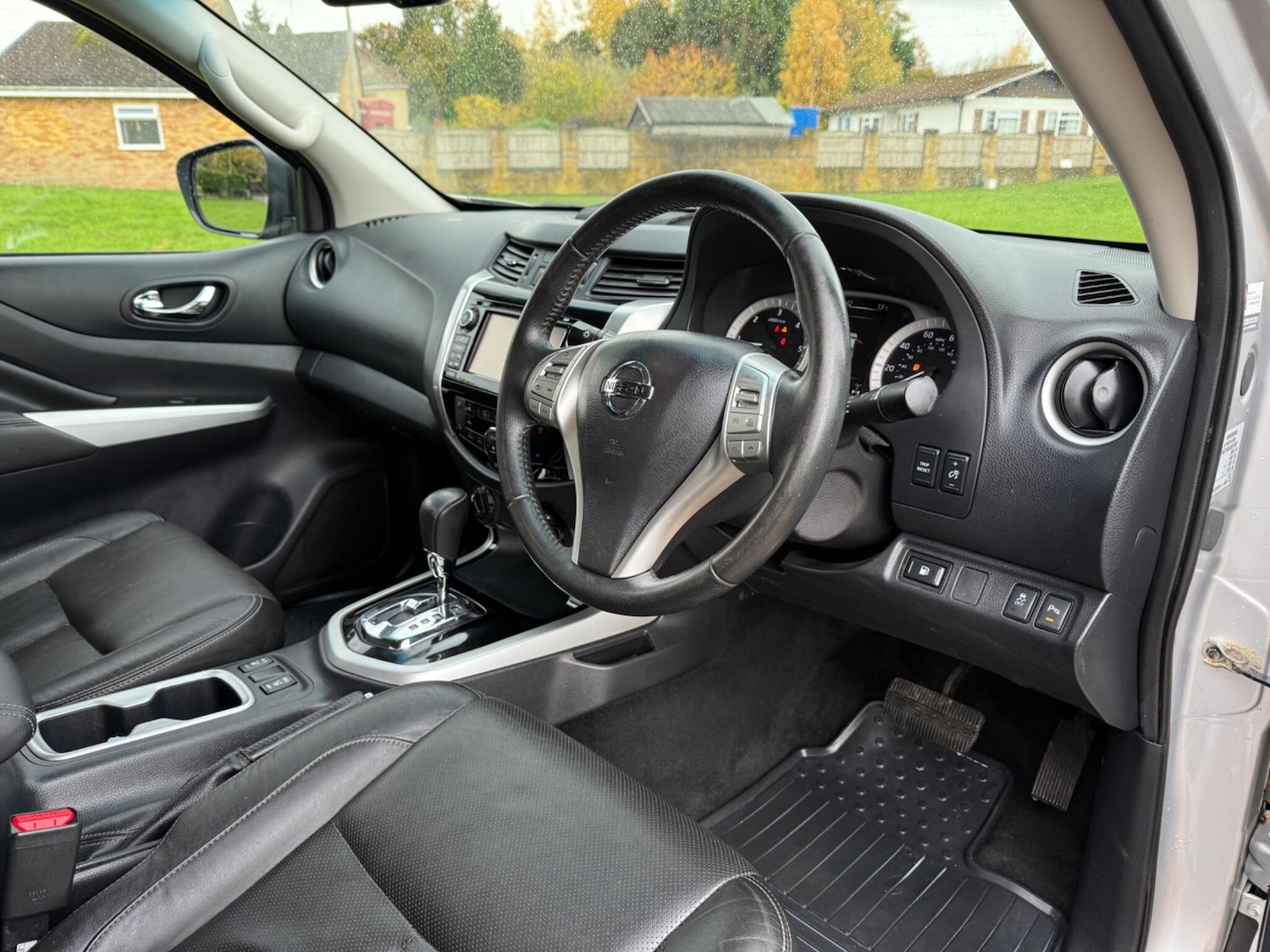 Used Nissan Navara 2018 for sale - 76456906: Photo 16