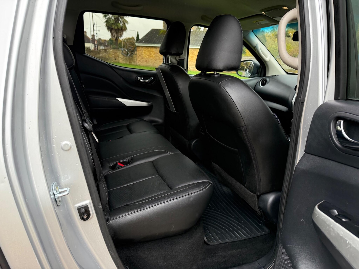 Used Nissan Navara 2018 for sale - 76456906: Photo 18