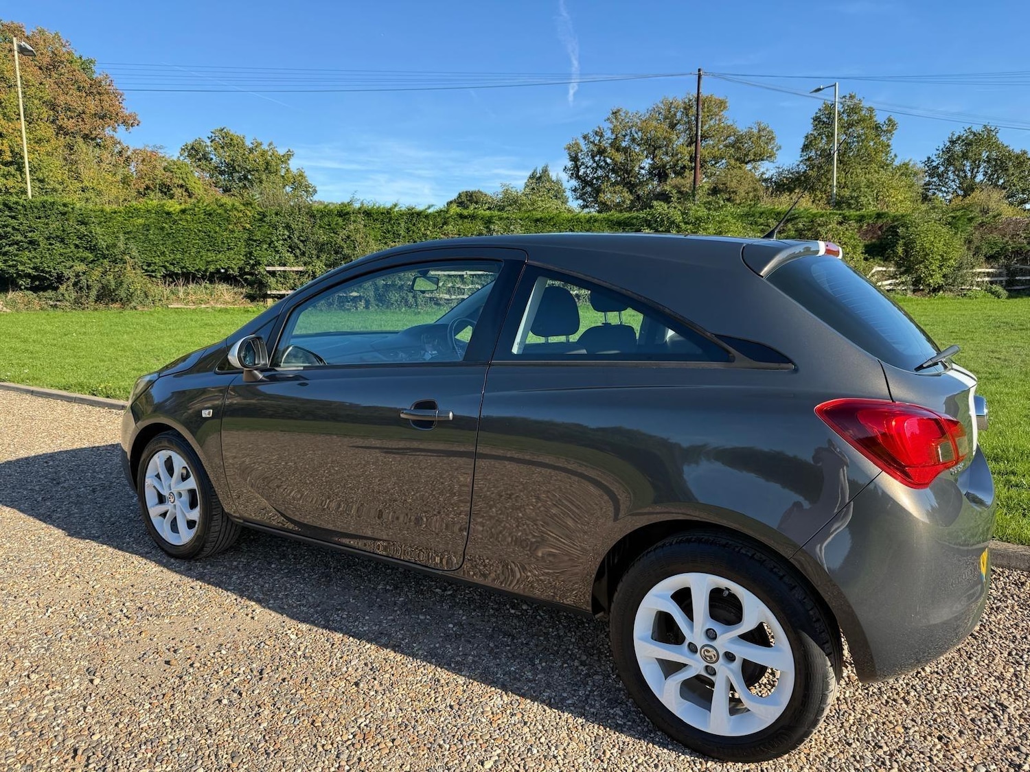 Used Vauxhall Corsa 2015 for sale - 76085277: Photo 5