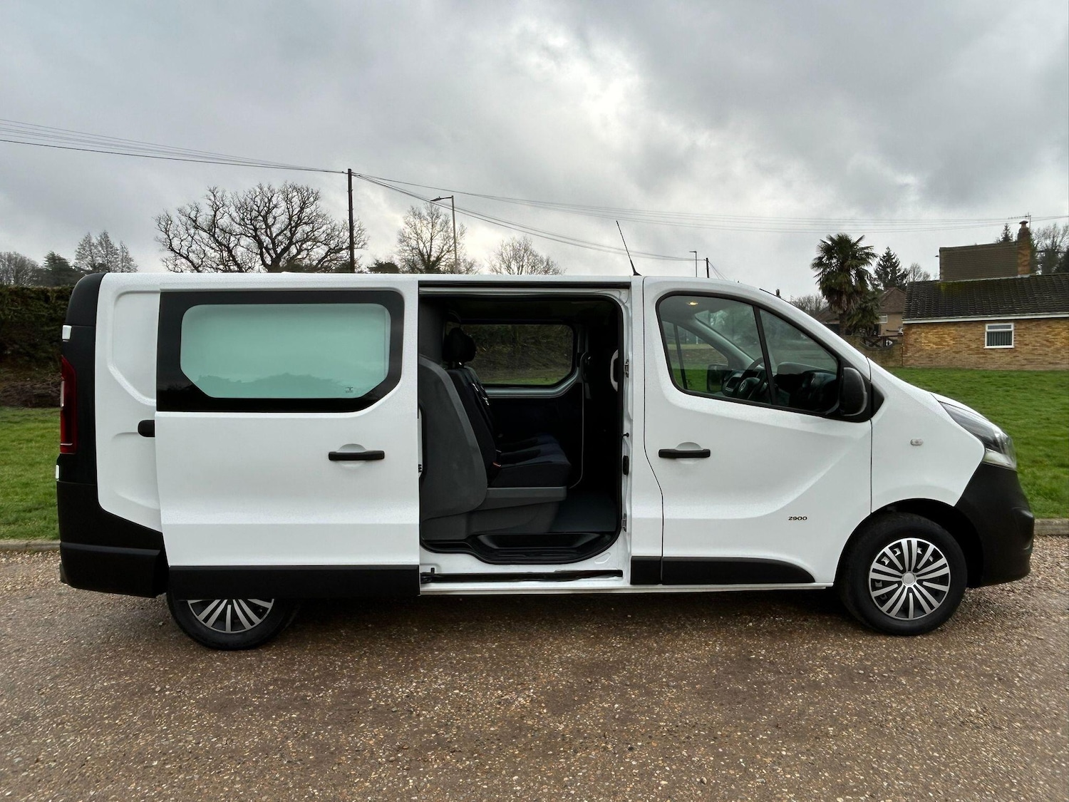 Used Vauxhall Vivaro 2015 for sale - 77376511: Photo 13