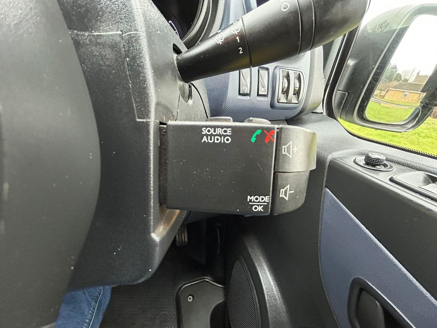 Used Vauxhall Vivaro 2015 for sale - 77376511: Photo 23