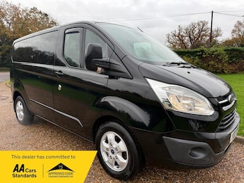 Used Ford Transit Custom 2017 for sale - 76990146: Photo