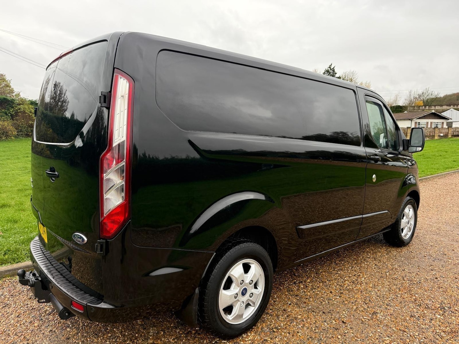 Used Ford Transit Custom 2017 for sale - 76990146: Photo 9