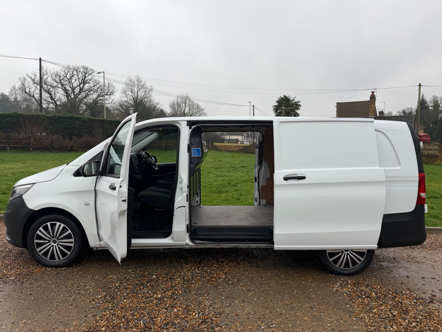 Used Mercedes-Benz Vito 2021 for sale - 77253711: Photo 5