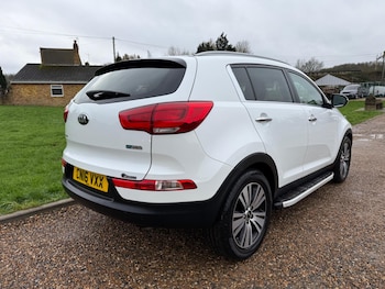 Used Kia Sportage 2016 for sale - 76765232: Photo