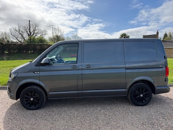 Used Volkswagen Transporter 2019 for sale - 78275933: Photo