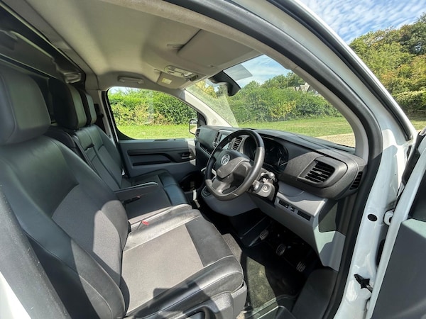Used Vauxhall Vivaro 2019 for sale - 76085396: Photo 17