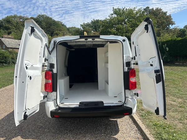 Used Vauxhall Vivaro 2019 for sale - 76085396: Photo 18