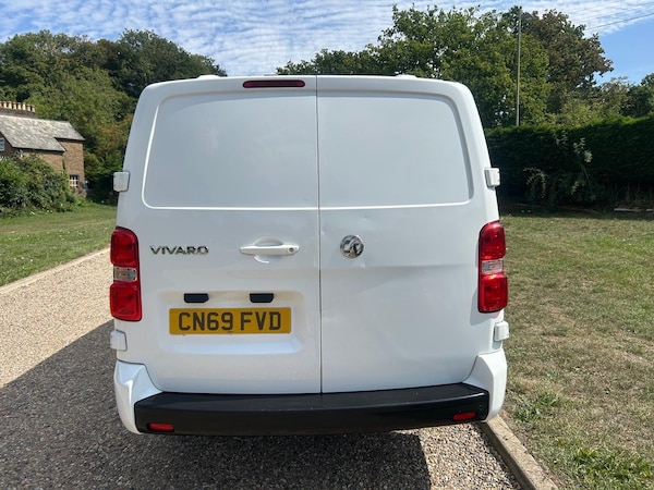 Used Vauxhall Vivaro 2019 for sale - 76085396: Photo 7