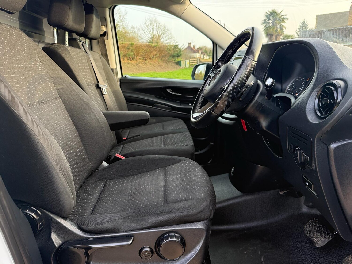 Used Mercedes-Benz Vito 2021 for sale - 77783877: Photo 10