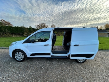 Used Ford Transit Connect 2018 for sale - 76472831: Photo