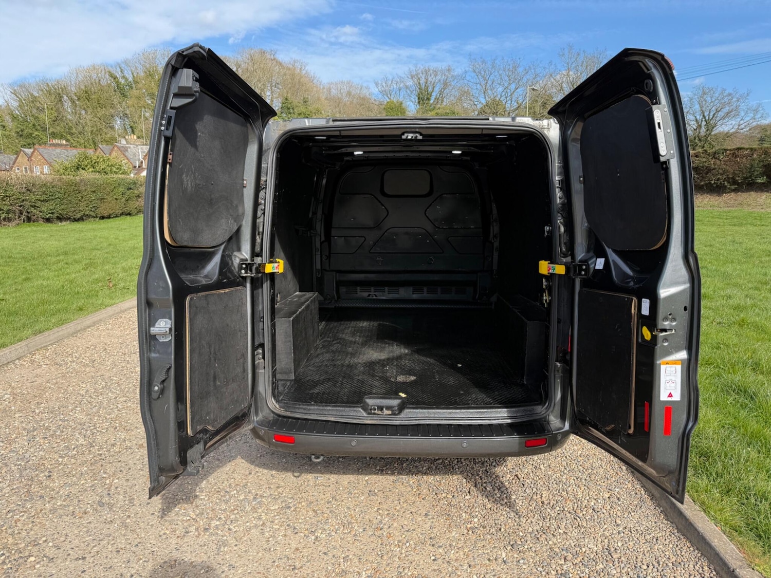 Used Ford Transit Custom 2019 for sale - 78033601: Photo 2