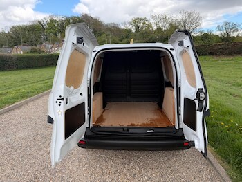 Used Renault Kangoo 2023 for sale - 78318227: Photo