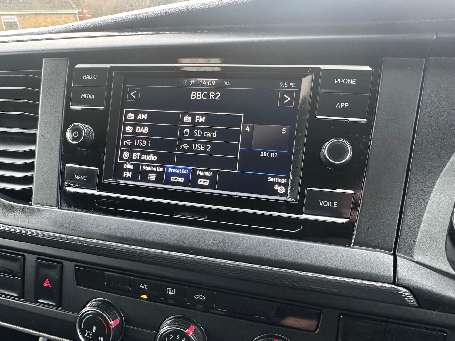 Used Volkswagen Transporter 2020 for sale - 77039760: Photo 28