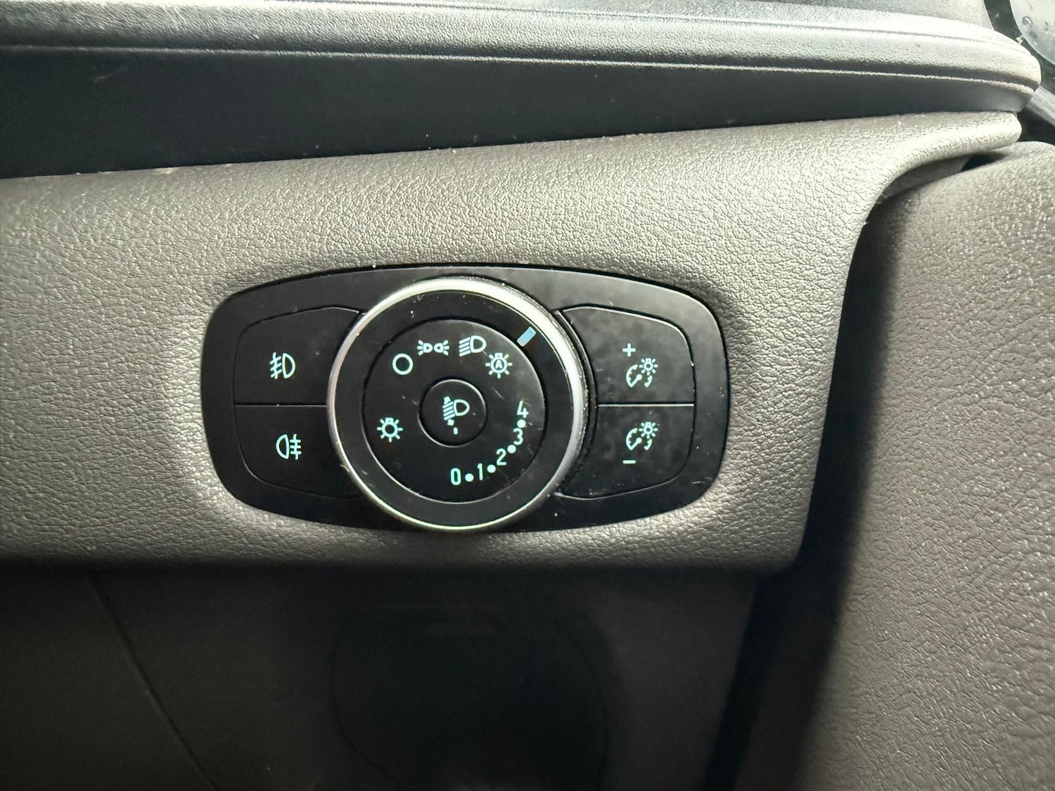 Used Ford Transit Custom 2020 for sale - 76549934: Photo 25