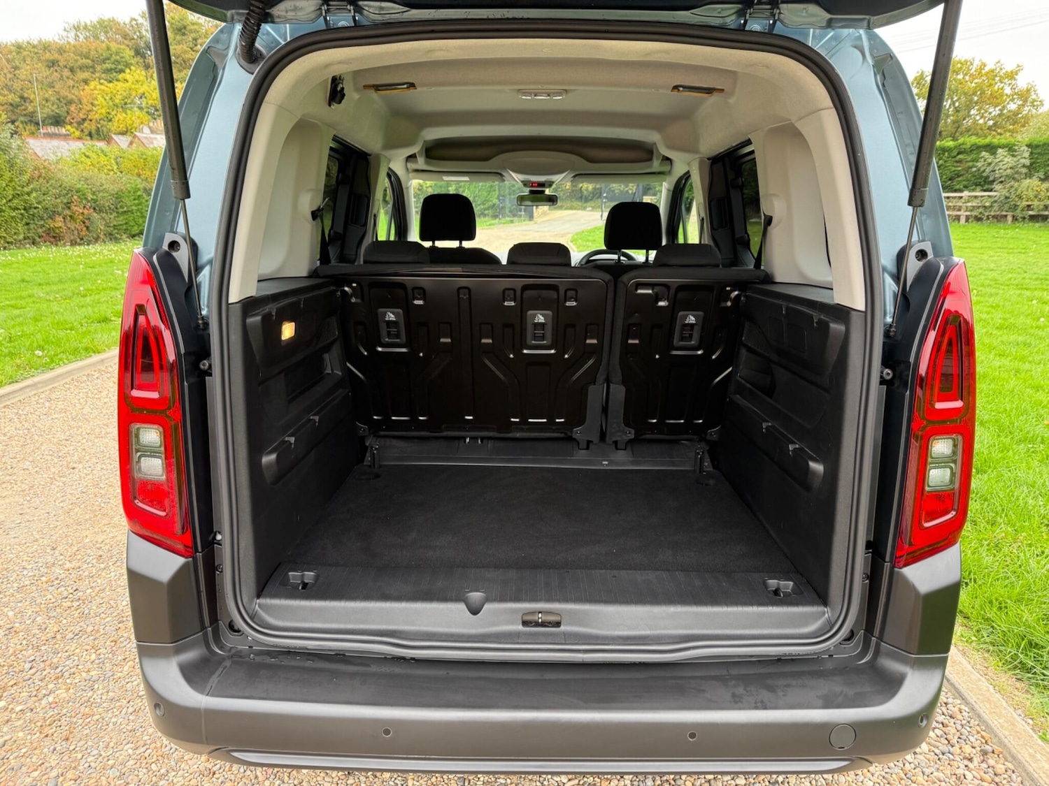 Used Citroen Berlingo 2024 for sale - 76270665: Photo 12