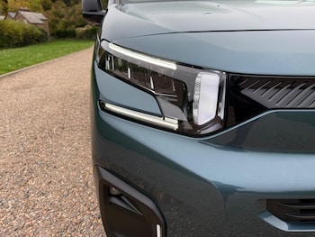 Used Citroen Berlingo 2024 for sale - 76270665: Photo