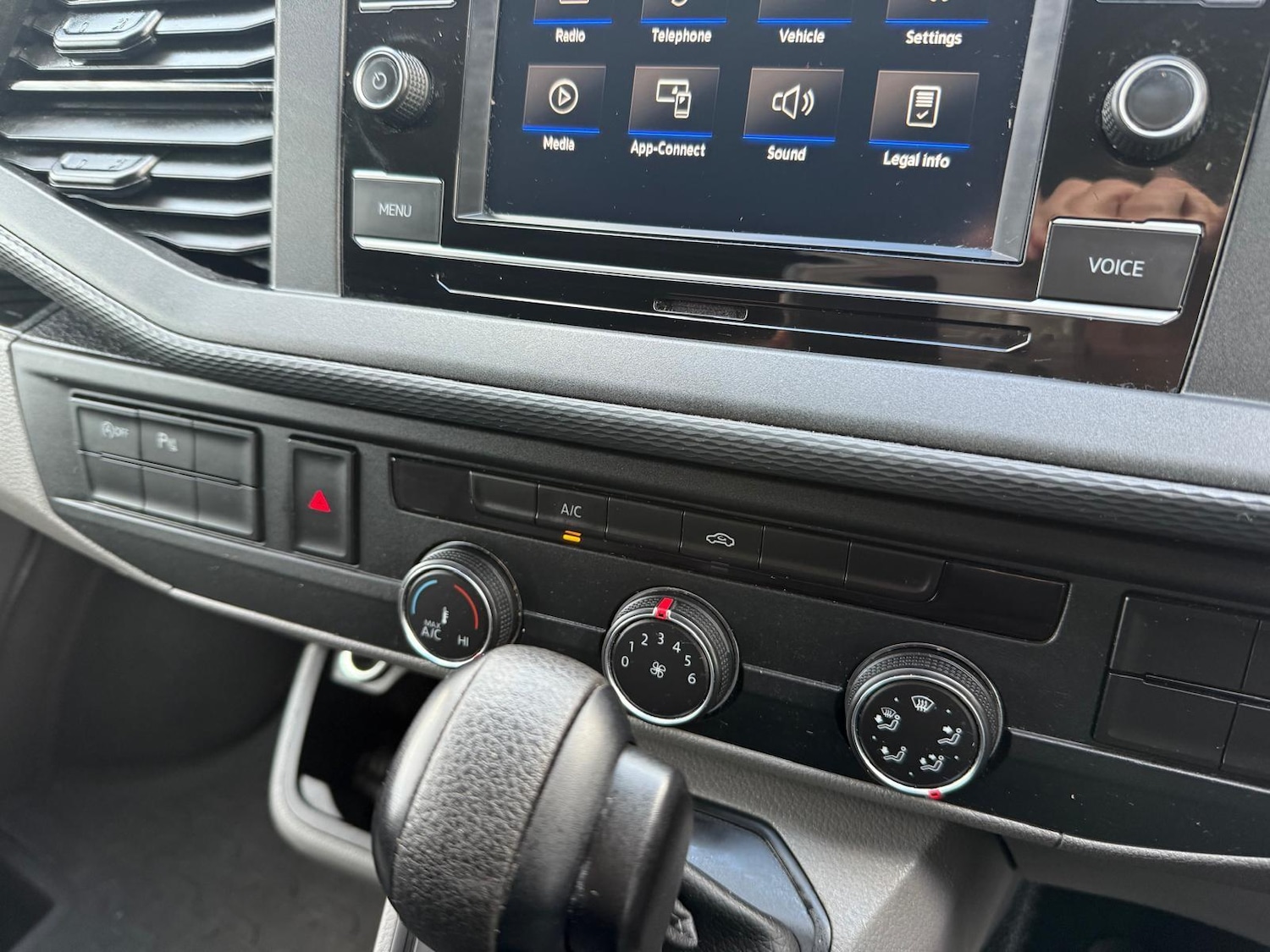 Used Volkswagen Transporter 2020 for sale - 76633514: Photo 16