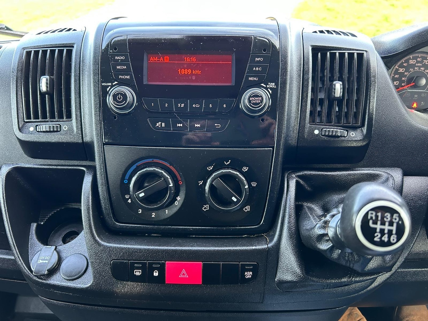 Used Peugeot Boxer 2017 for sale - 77387772: Photo 22