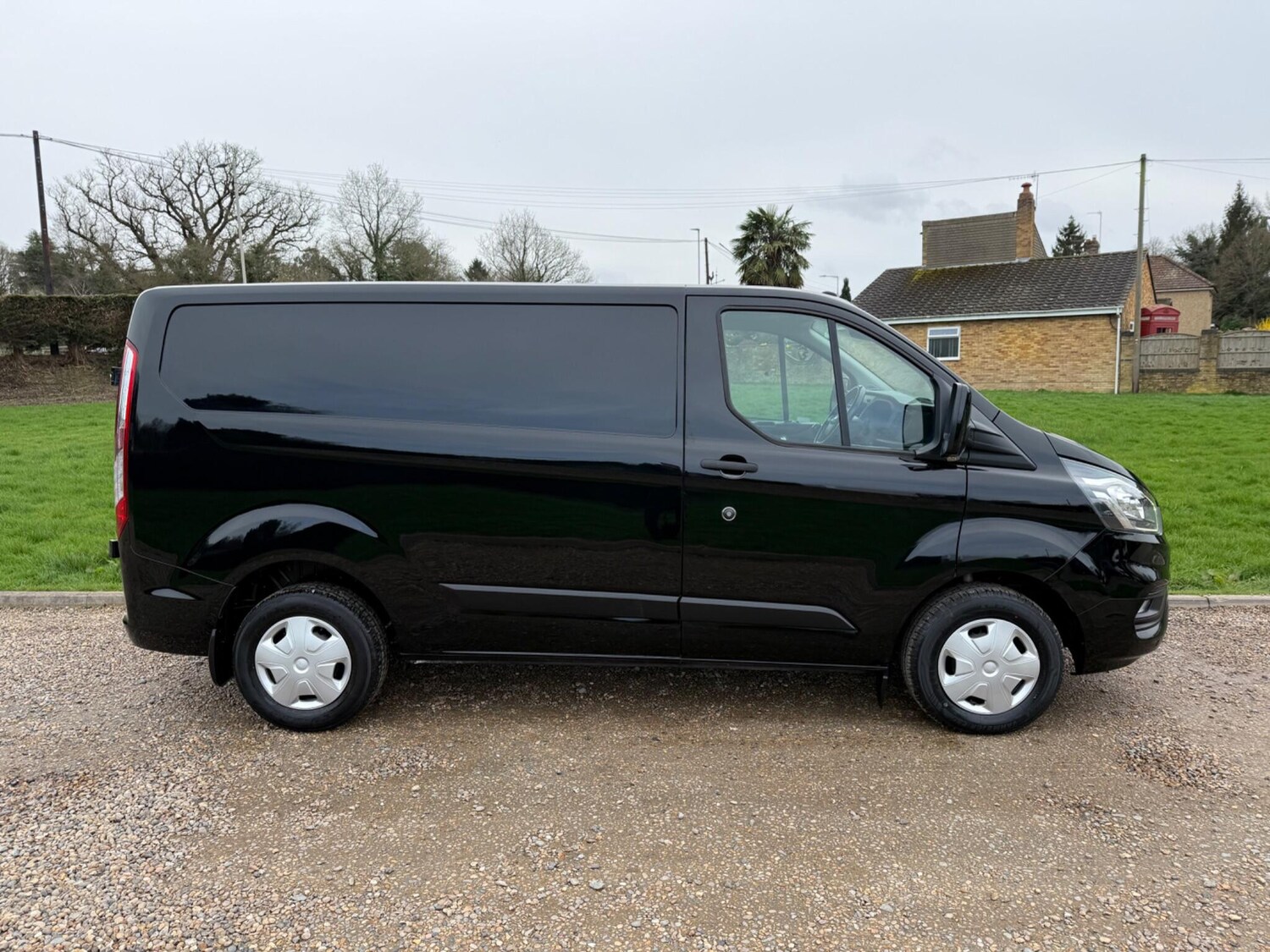 Used Ford Transit Custom for sale - 77892196: Photo 2