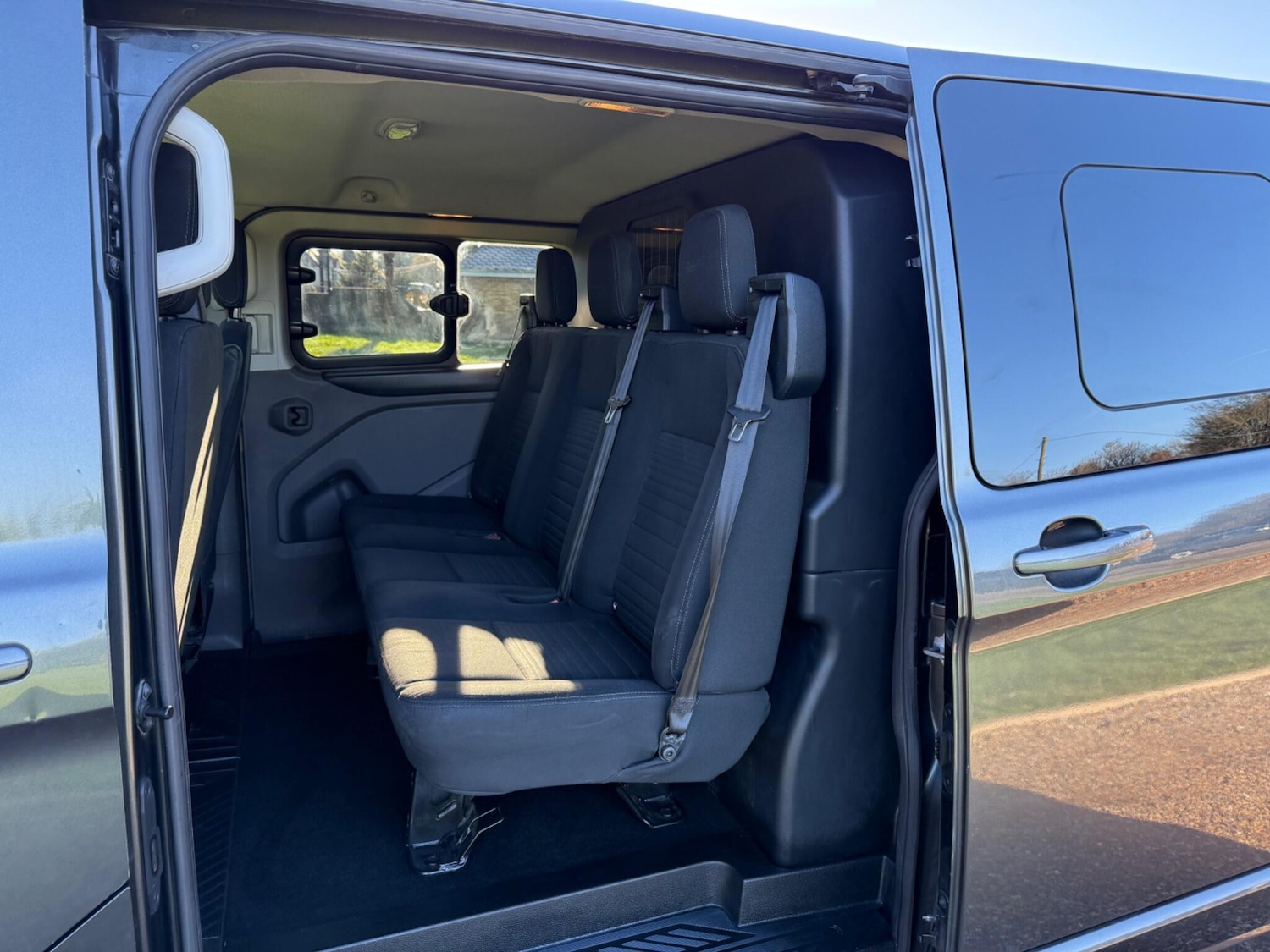 Used Ford Transit Custom 2018 for sale - 76658152: Photo 2