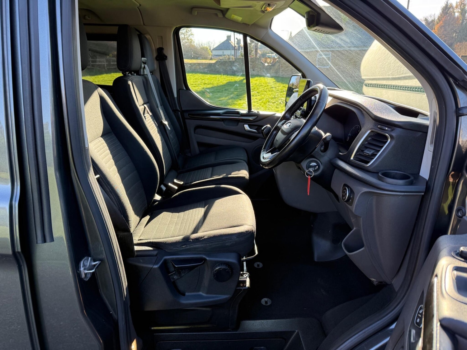 Used Ford Transit Custom 2018 for sale - 76658152: Photo 26