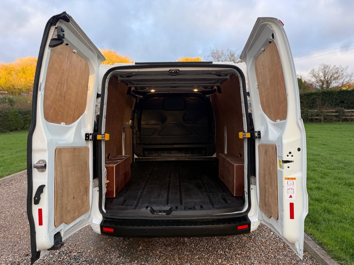 Used Ford Transit Custom 2020 for sale - 76633797: Photo 8