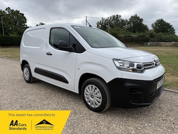 Used Citroen Berlingo 2024 for sale - 79224634: Photo