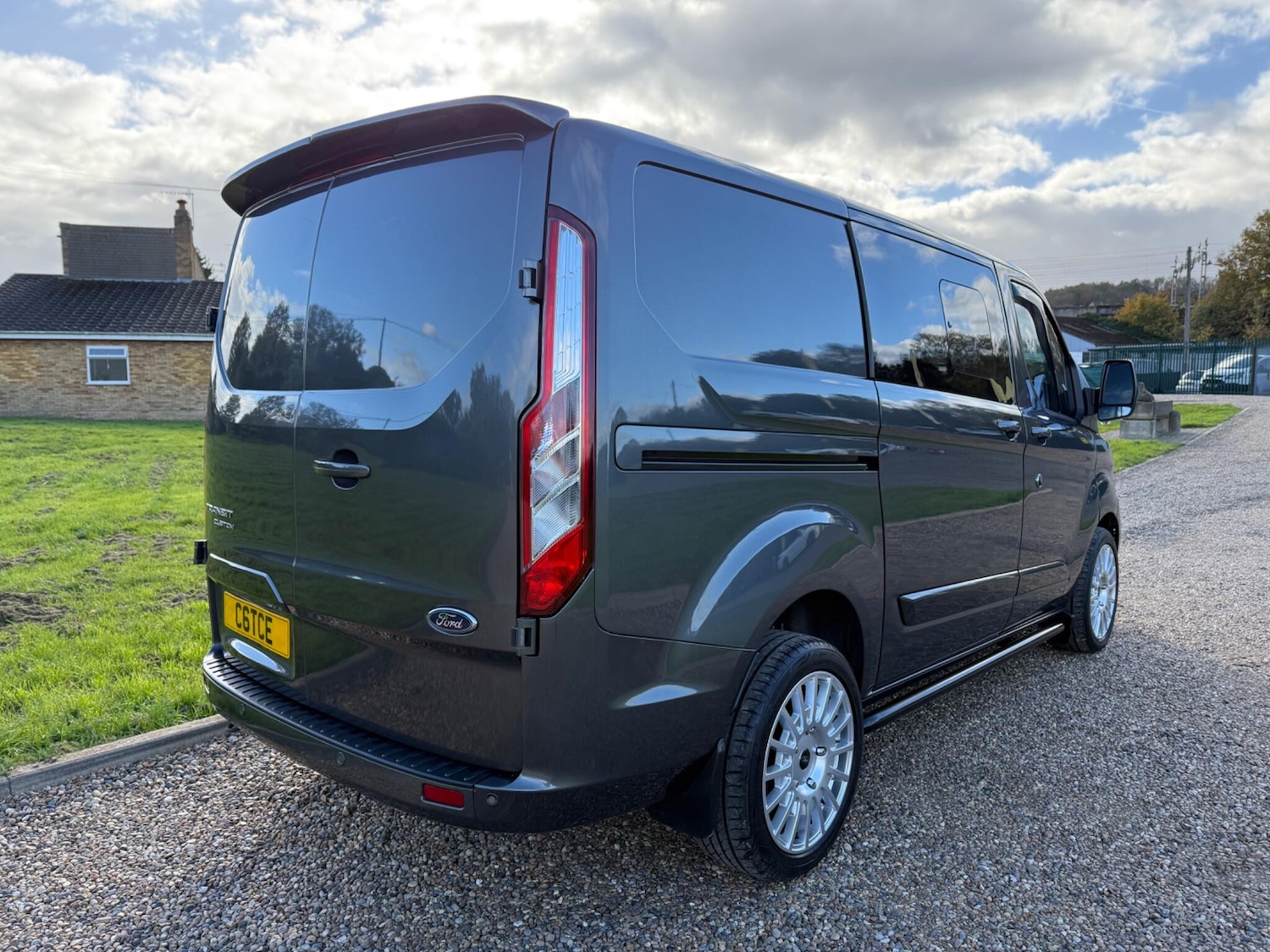 Used Ford Transit Custom 2021 for sale - 76389379: Photo 11