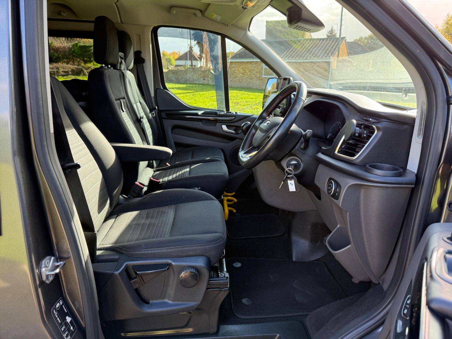 Used Ford Transit Custom 2021 for sale - 76389379: Photo 22