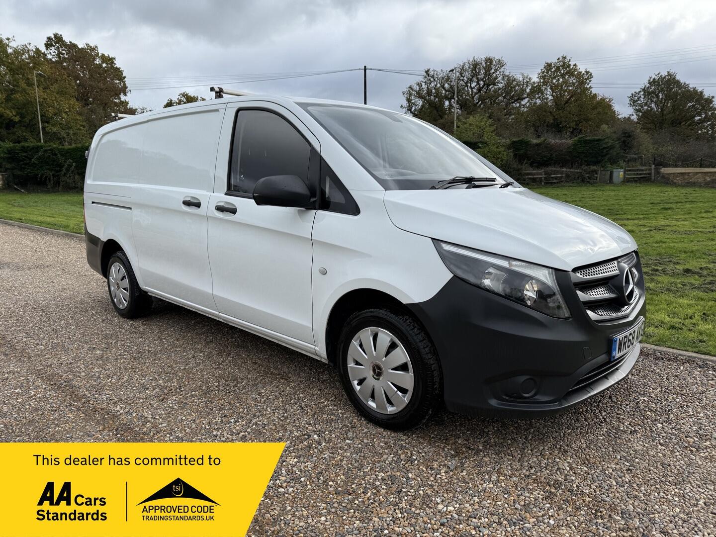 Used Mercedes-Benz Vito 2018 for sale - 76336971: Photo 1