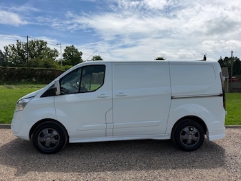Used Ford Transit Custom 2017 for sale - 78946332: Photo