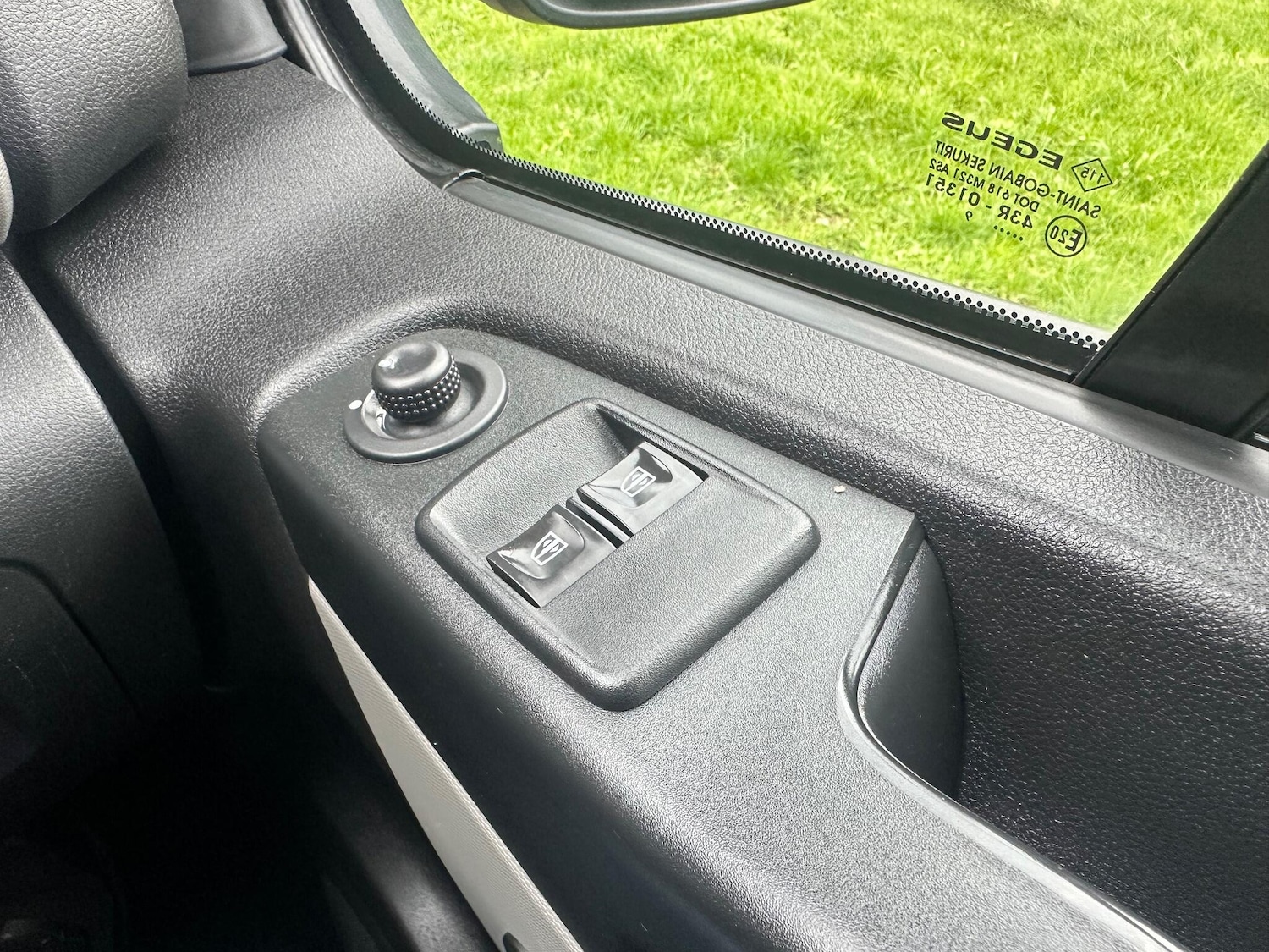 Used Renault Trafic for sale - 76994984: Photo 25