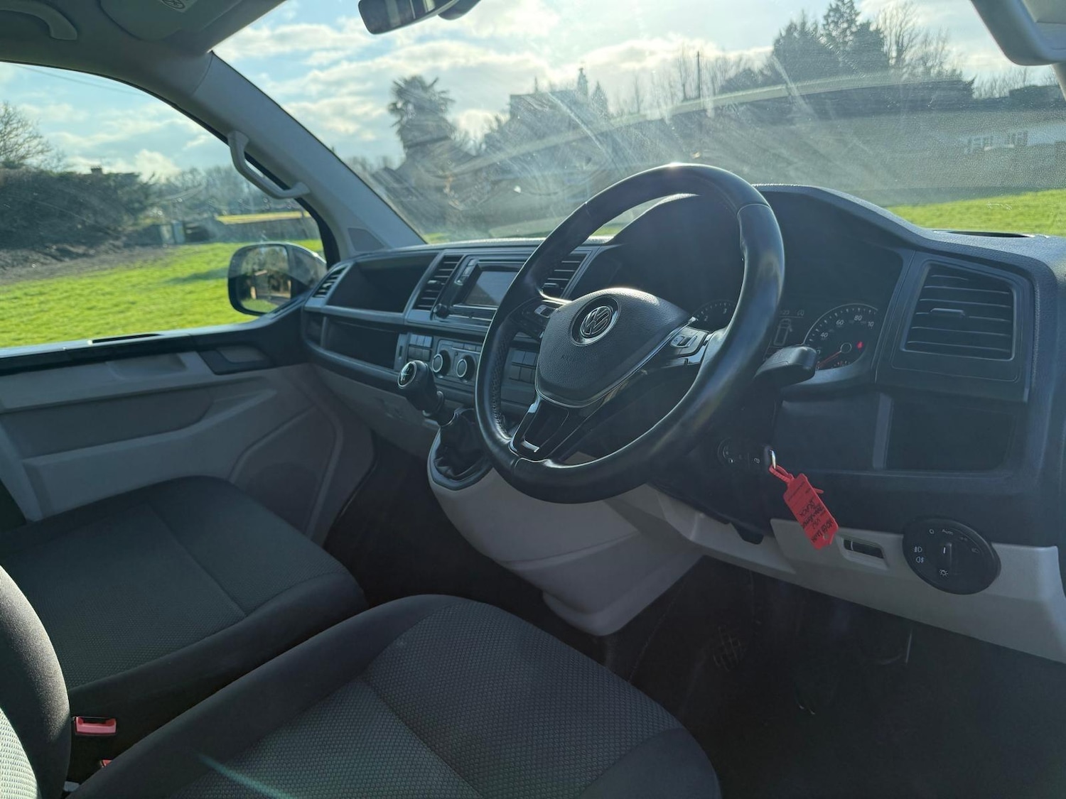 Used Volkswagen Transporter 2020 for sale - 77359117: Photo 14