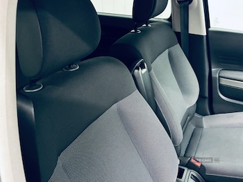 Used Citroen C4 Cactus 2017 for sale - 79000204: Photo