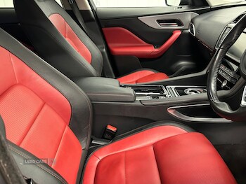 Used Jaguar F-Pace 2017 for sale - 76998339: Photo