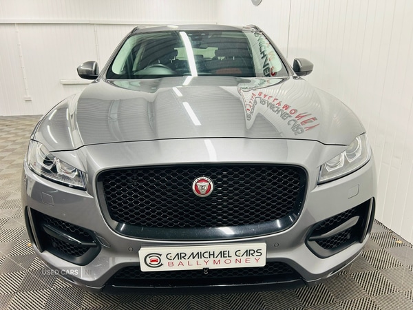 Used Jaguar F-Pace 2017 for sale - 76998339: Photo 6