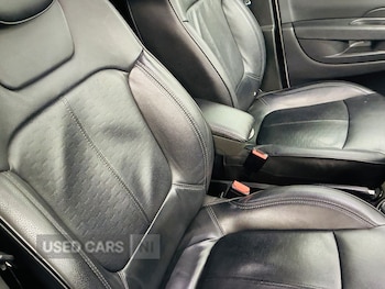 Used Renault Captur 2019 for sale - 78536390: Photo