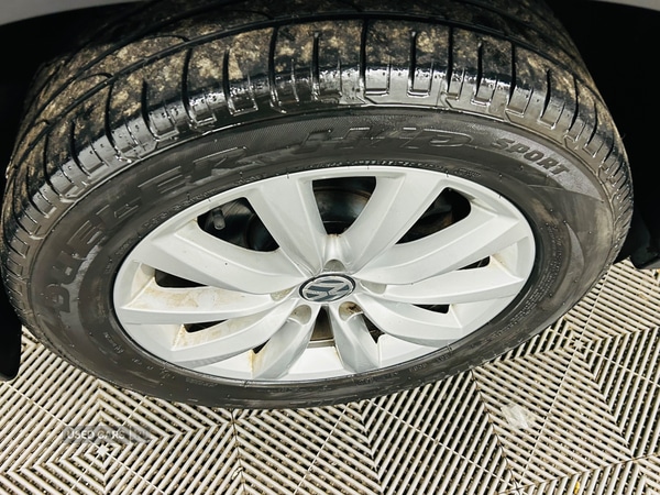 Used Volkswagen Tiguan 2015 for sale - 76228396: Photo 3