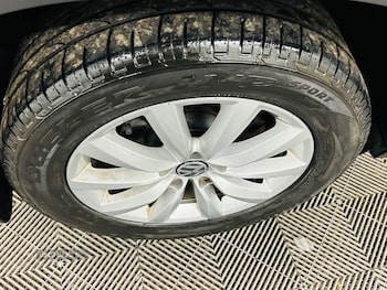 Used Volkswagen Tiguan 2015 for sale - 76228396: Photo