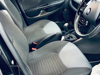 Used Renault Clio 2015 for sale - 79442258: Photo