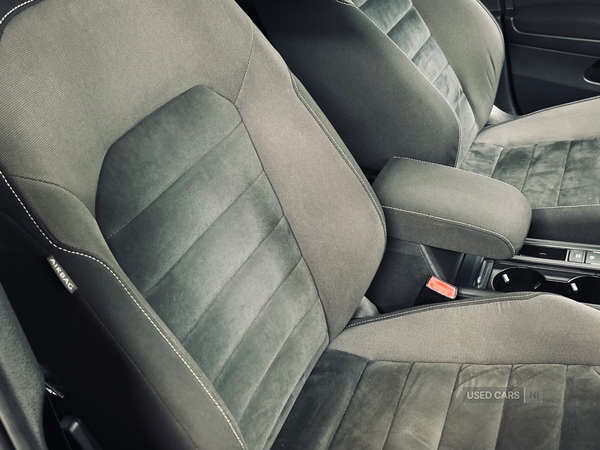 Used Volkswagen Golf 2013 for sale - 76359384: Photo 2