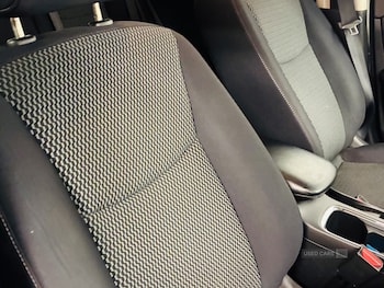 Used Nissan Pulsar 2016 for sale - 79622878: Photo
