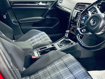 Used Volkswagen Golf 2014 for sale - 78623686: Photo