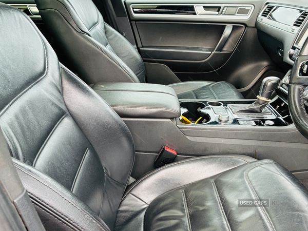 Used Volkswagen Touareg 2016 for sale - 77840487: Photo 2