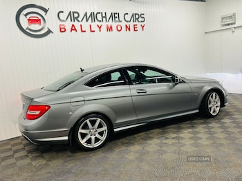 Used Mercedes-Benz C Class 2012 for sale - 77217933: Photo