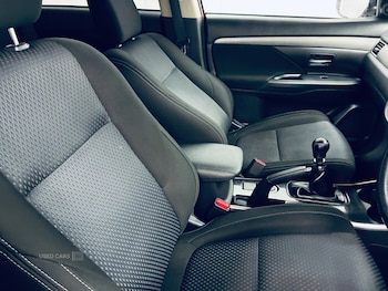 Used Mitsubishi Outlander 2017 for sale - 79362993: Photo